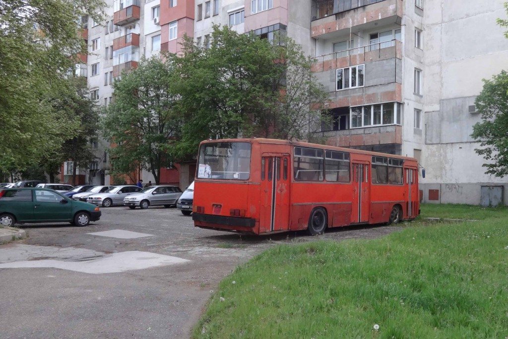 Avtobus_Strumsko
